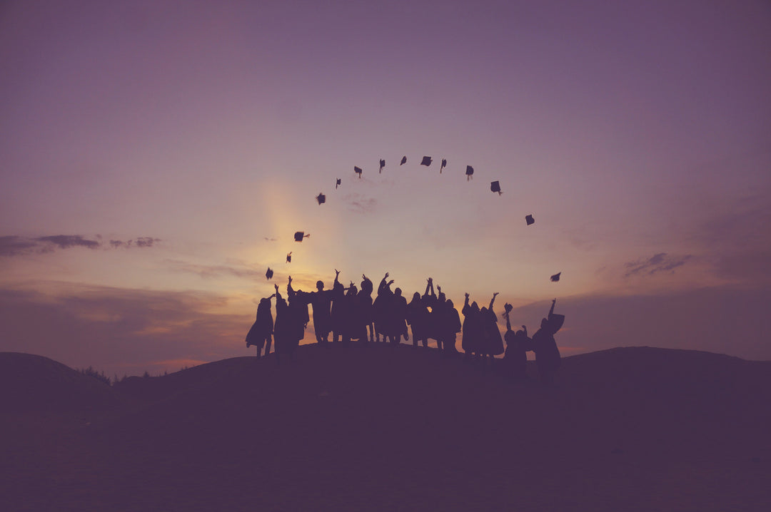 WHAT TO DO BEFORE GRADUATION TO SET YOURSELF UP FOR SUCCESS